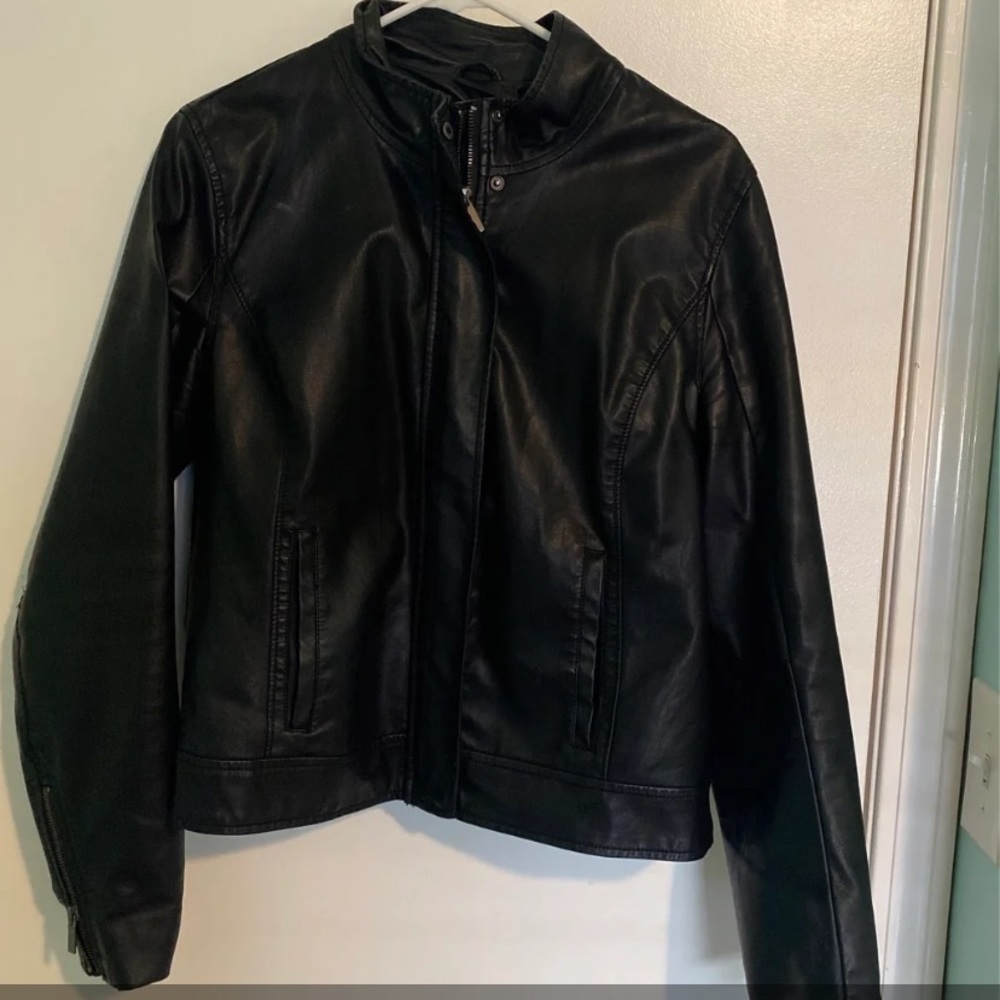 Black leather women’s jacket